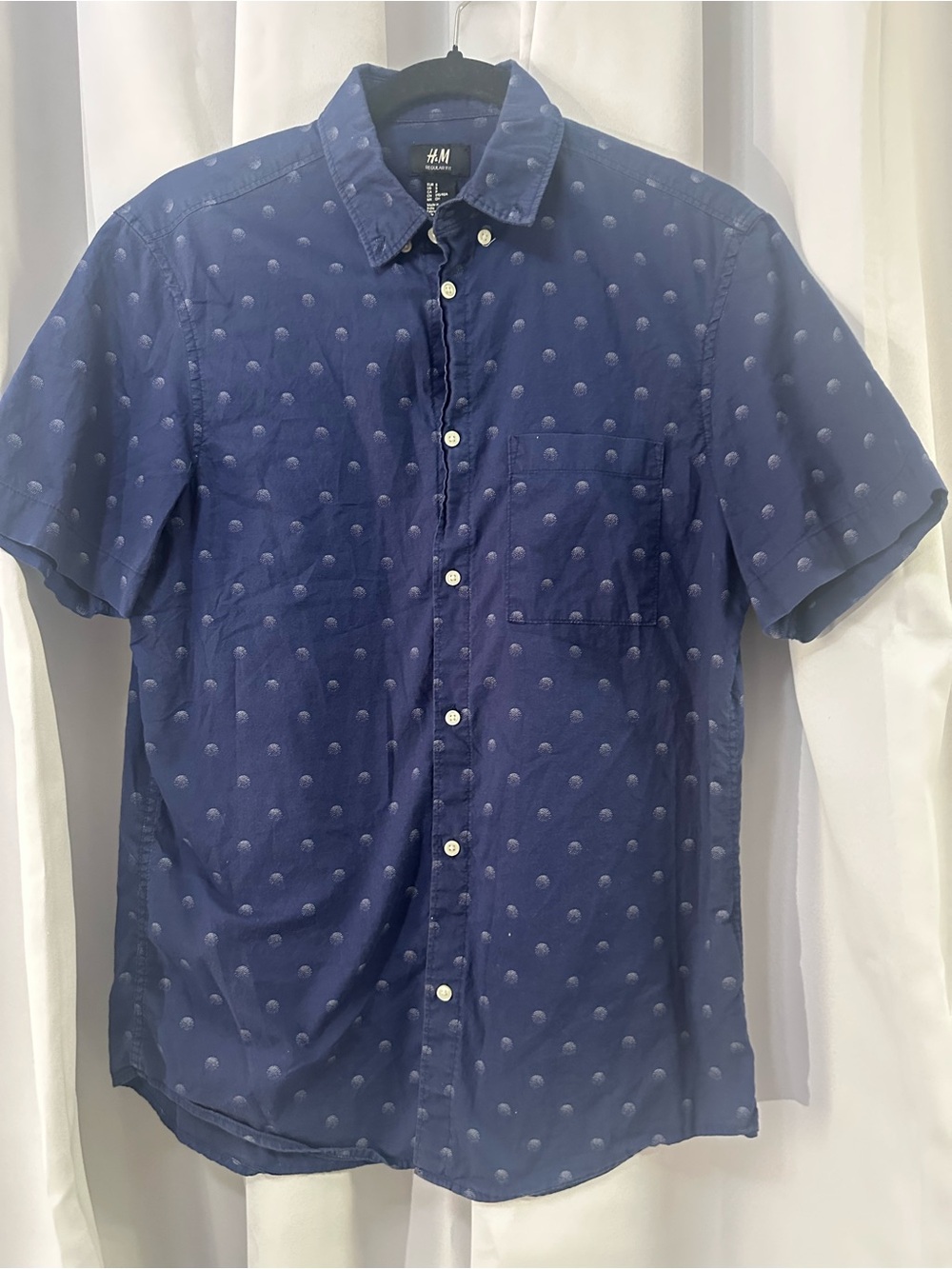 H&M Navy Button-Down Short-Sleeve Shirt with Dotted Texture